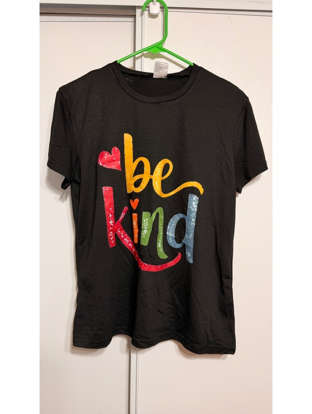 Be Kind Graphic T-Shirt Black Multicolor Heart Tee Size Small